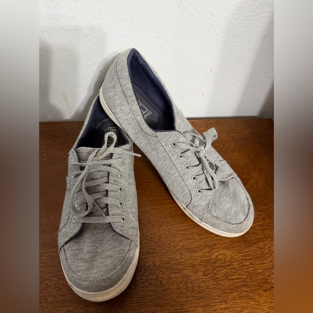 Keds Grey Volllie Knit Canvas Sneakers Size 7.5 women’s grey sneakers